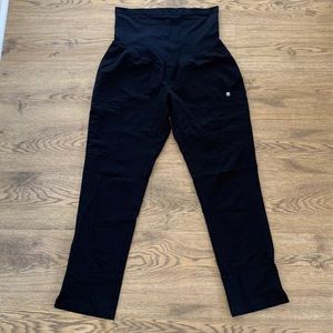 Figs maternity yola 2.0